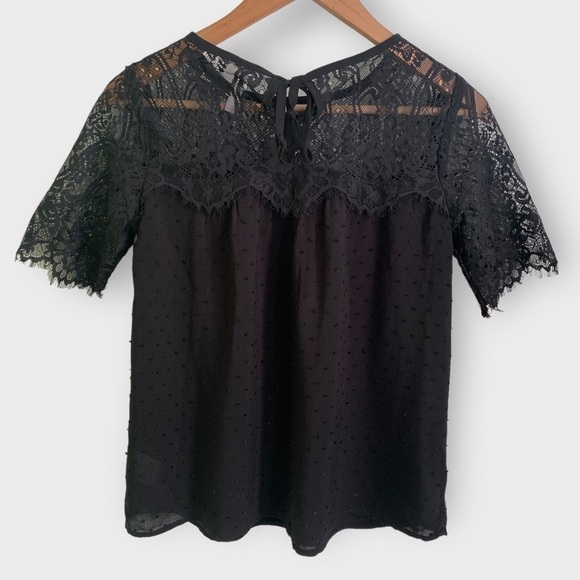 Xhilaration Lace Blouse - Picture 3 of 6